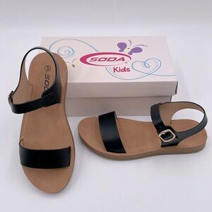 Soda Kids Black Plenty Adjustable Ankle Strap Sandals - Size 3